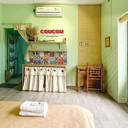 Coucou Homestead - Homestay & Dorm District 1 Хошимин Екстериор снимка