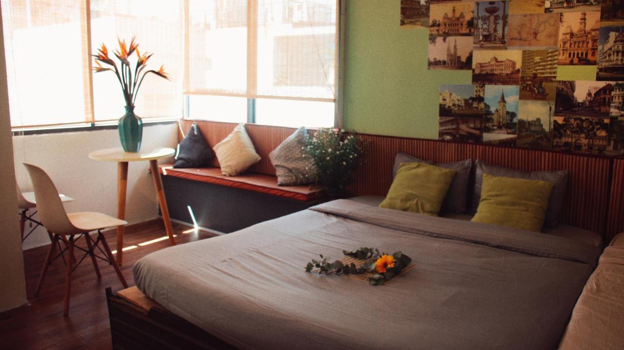 Coucou Homestead - Homestay & Dorm District 1 Хошимин Екстериор снимка