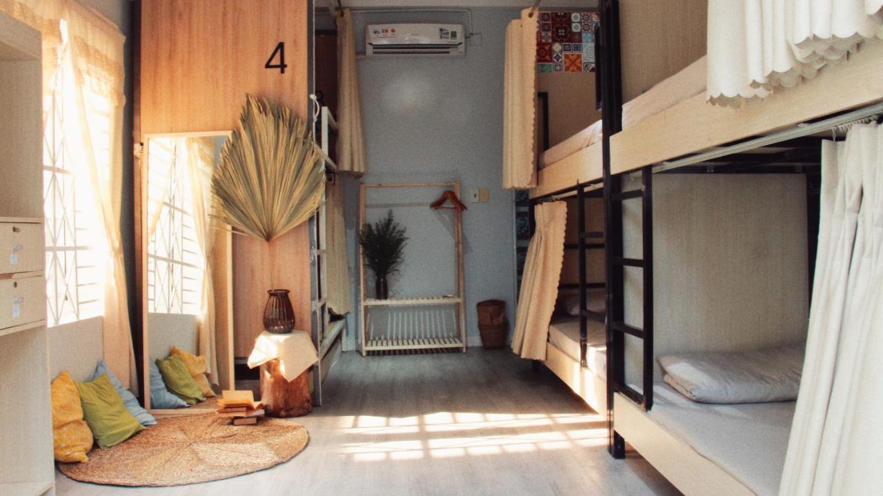 Coucou Homestead - Homestay & Dorm District 1 Хошимин Екстериор снимка