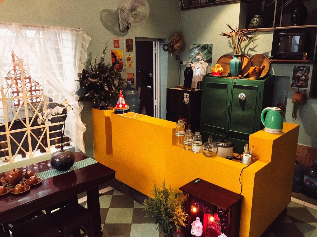 Coucou Homestead - Homestay & Dorm District 1 Хошимин Екстериор снимка
