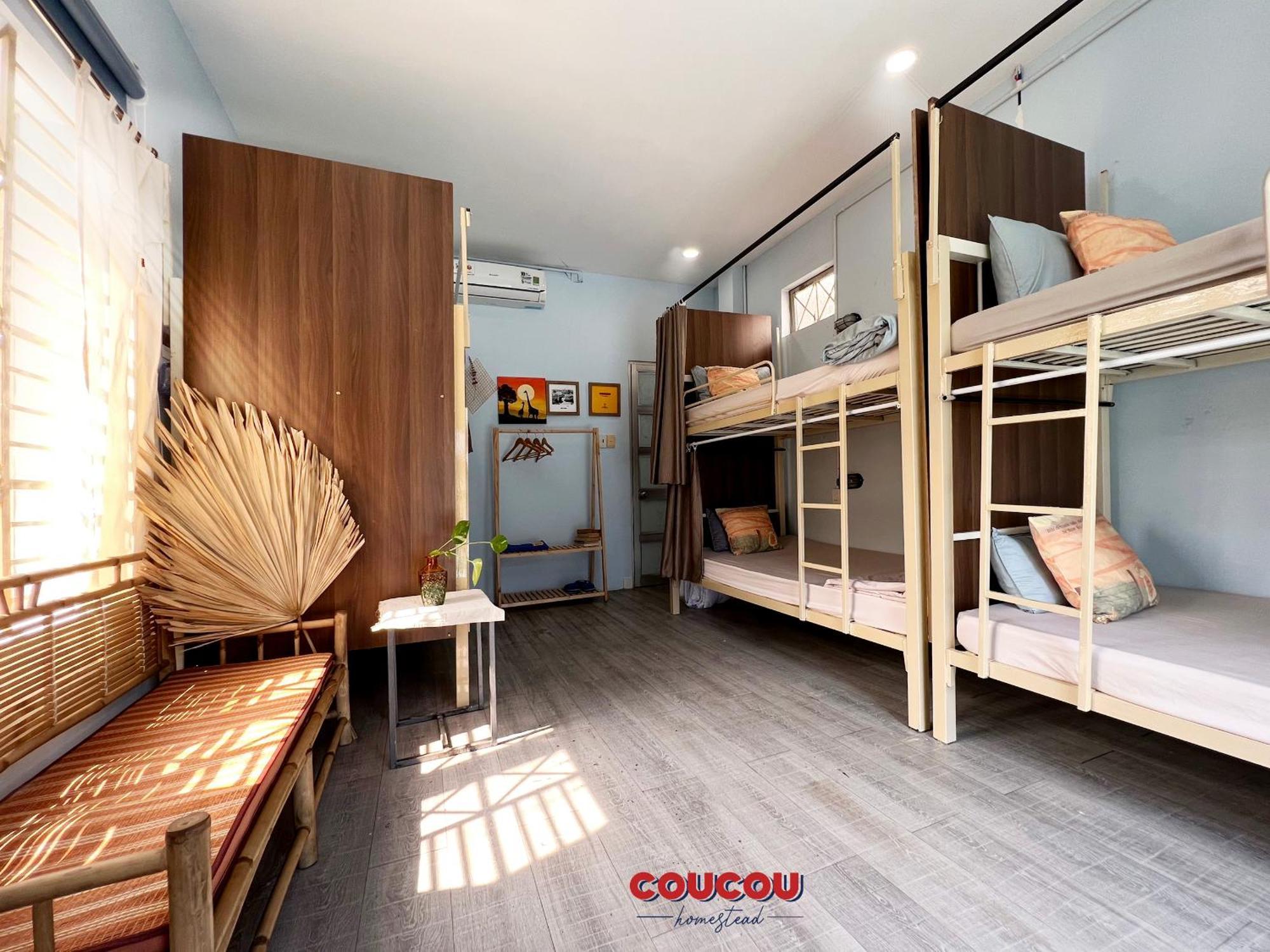Coucou Homestead - Homestay & Dorm District 1 Хошимин Екстериор снимка
