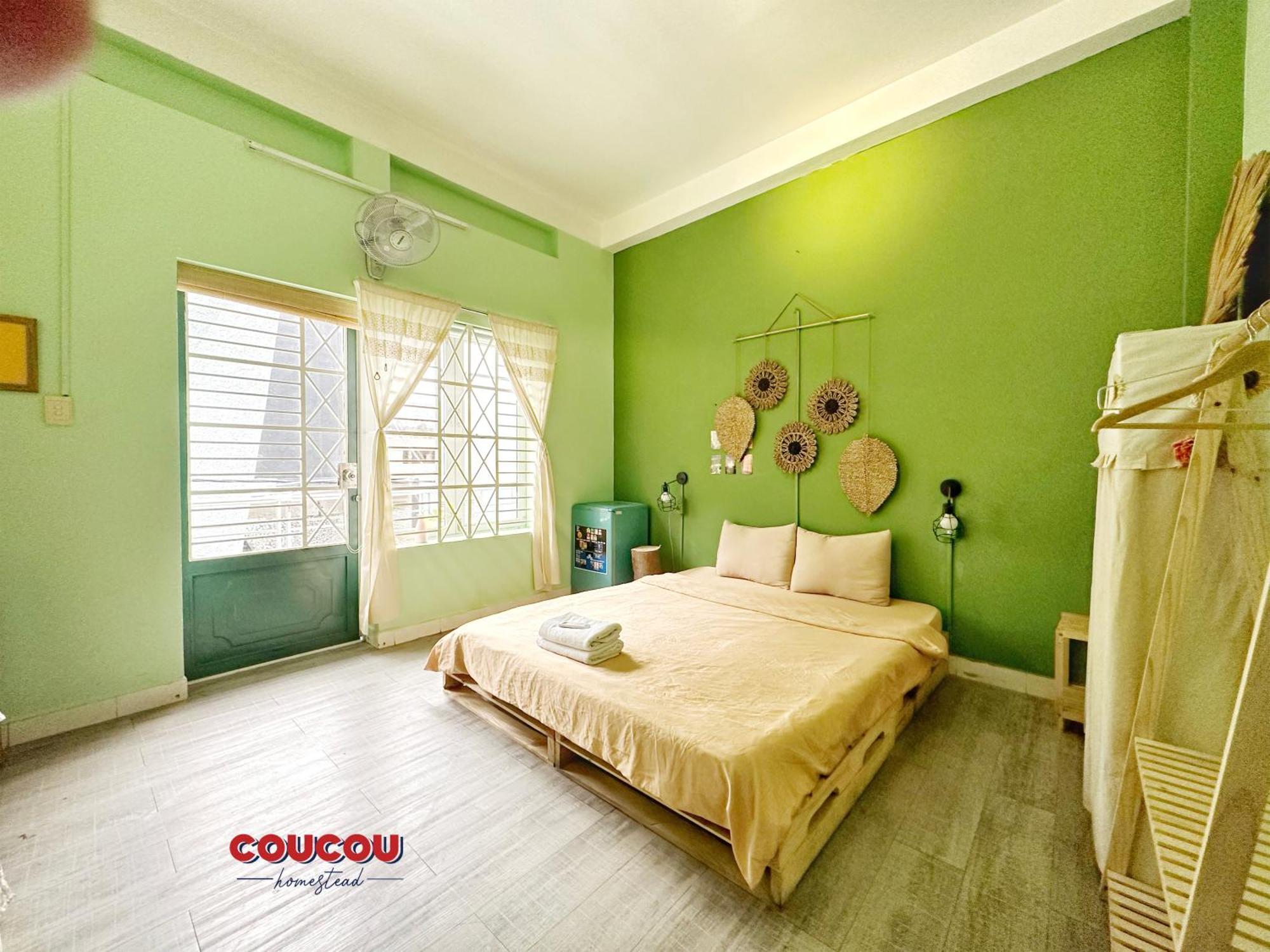 Coucou Homestead - Homestay & Dorm District 1 Хошимин Екстериор снимка